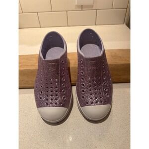Native Kids Shoes Sneakers in Purple Glitter